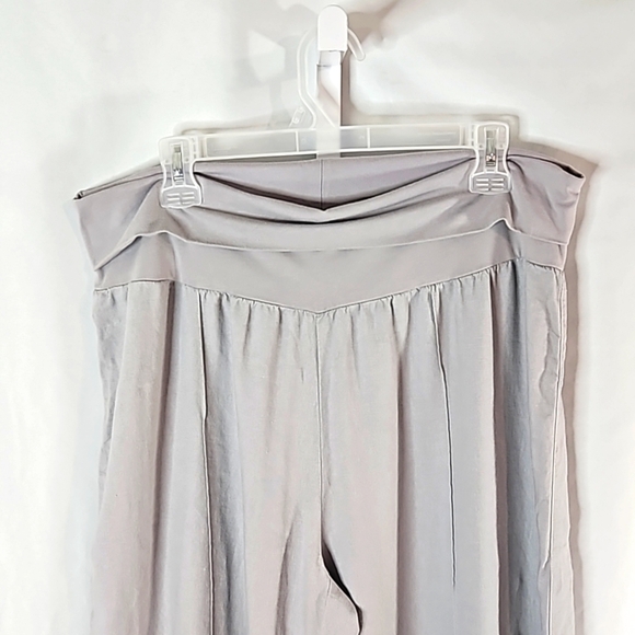 Gray Linen Wide Leg Pants Size 1X Tall - Picture 2 of 6